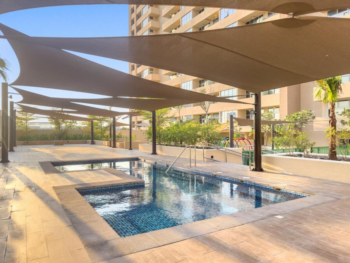 First Class Luxe Cozy Living Apartment Dubai