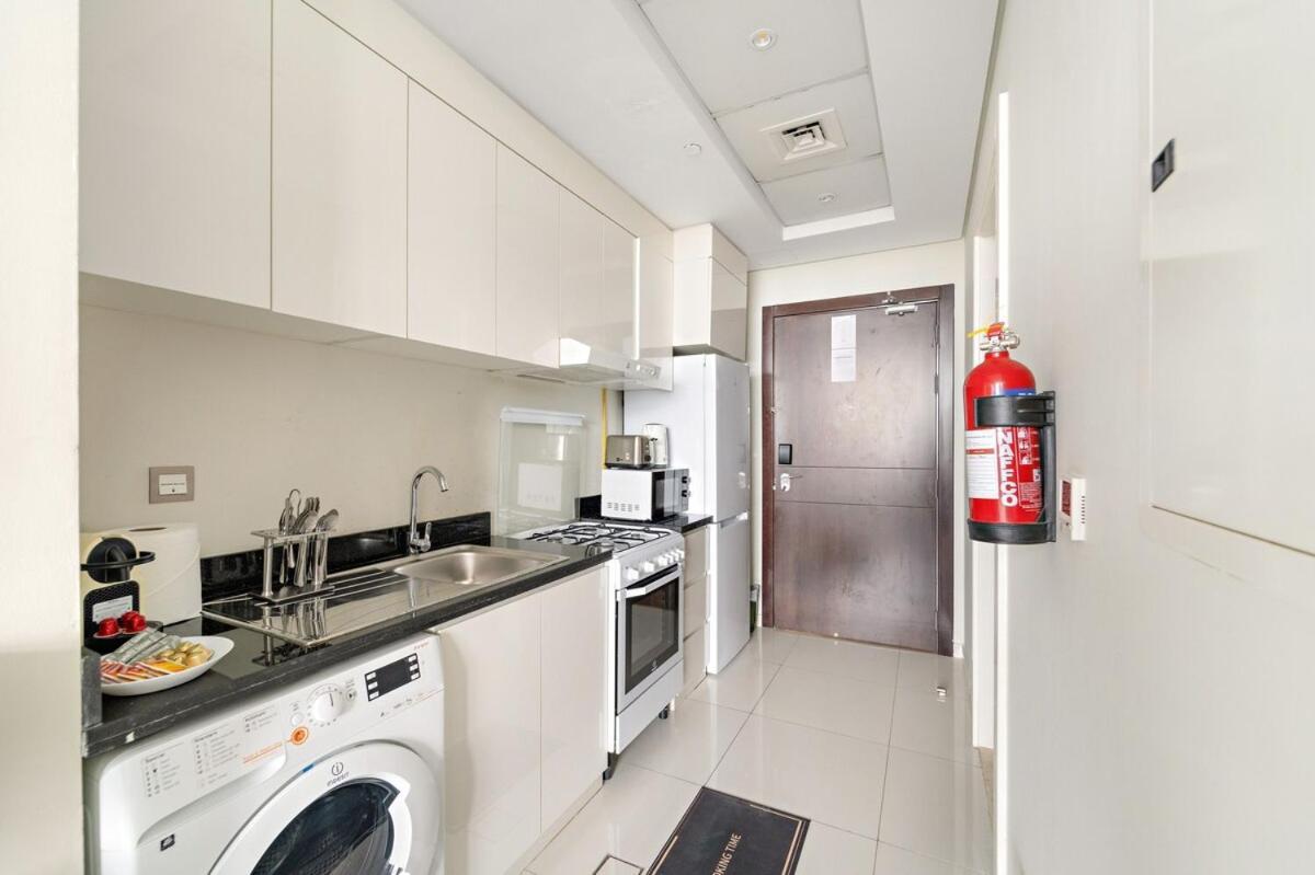 First Class Luxe Cozy Living *