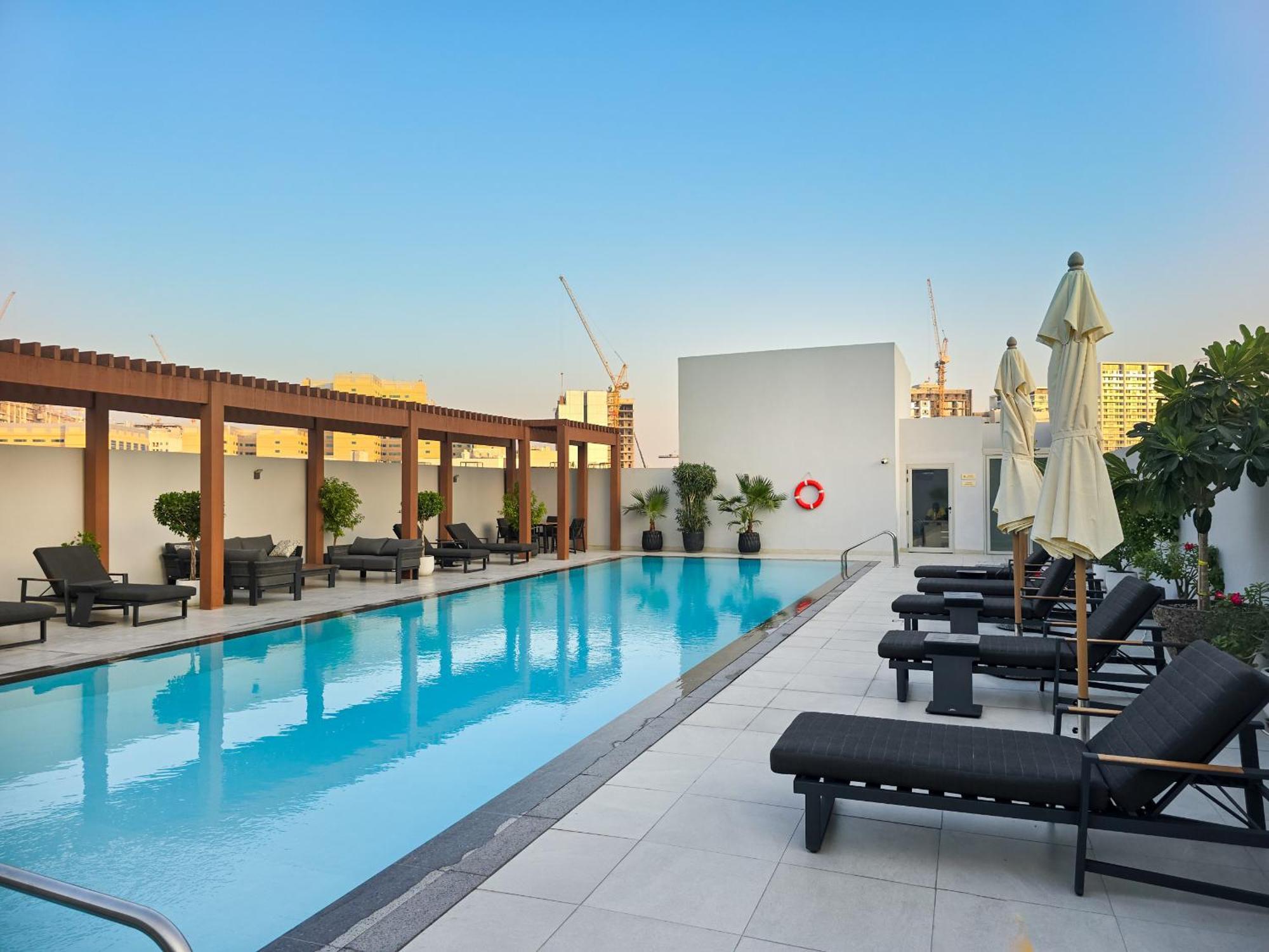 Easygo - Modern Stu- Luma22- Jvc Apartment Dubai