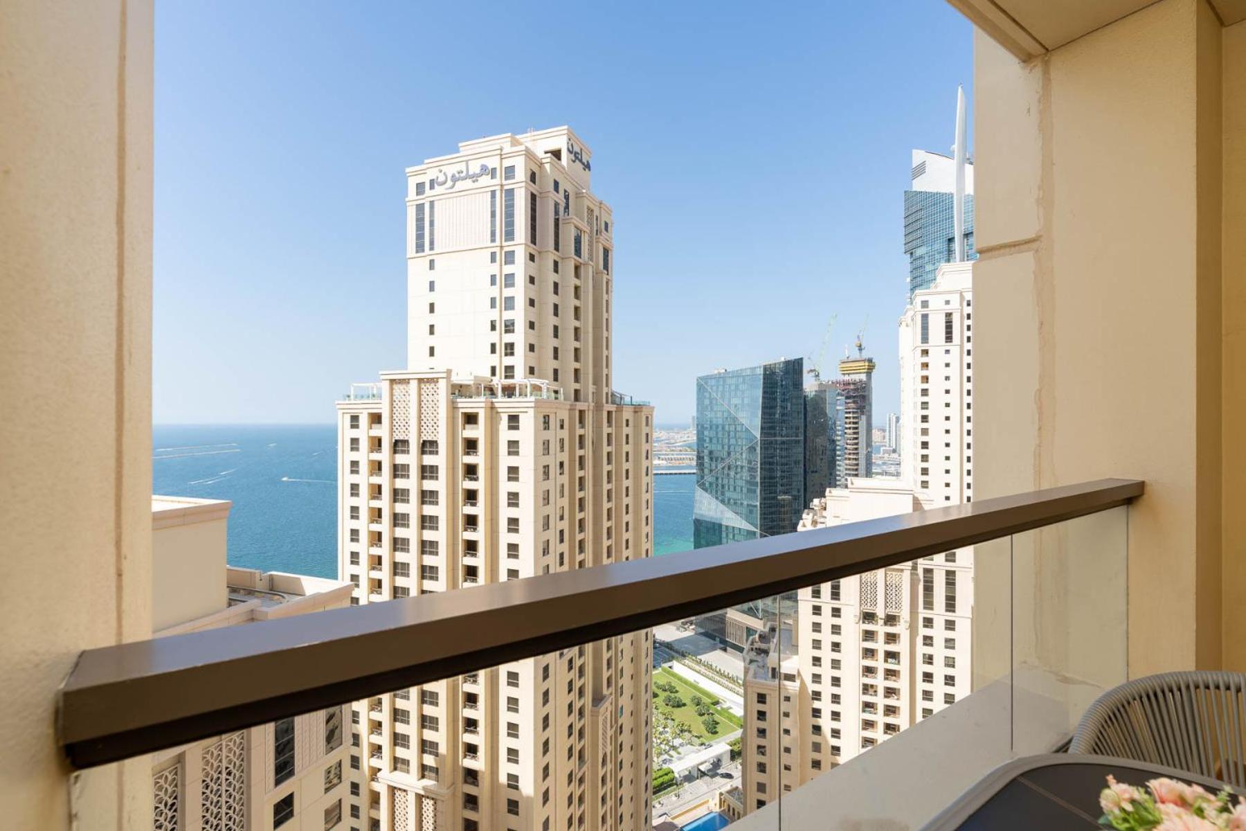 Breathtaking Scenery- Jbr Walk- Access