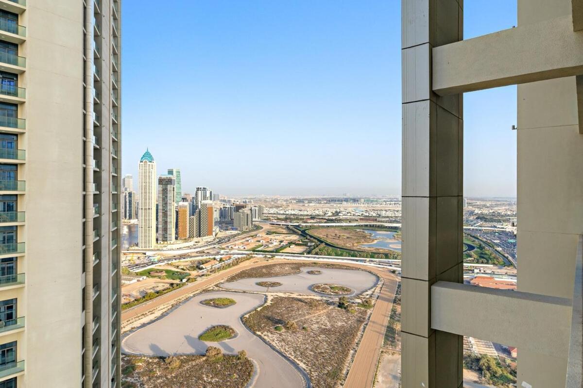 First Class 1br Luxe Comfort Stylish Design Apartment Dubai