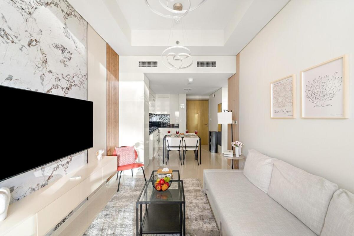 First Class 1br Luxe Comfort Stylish Design * Dubai