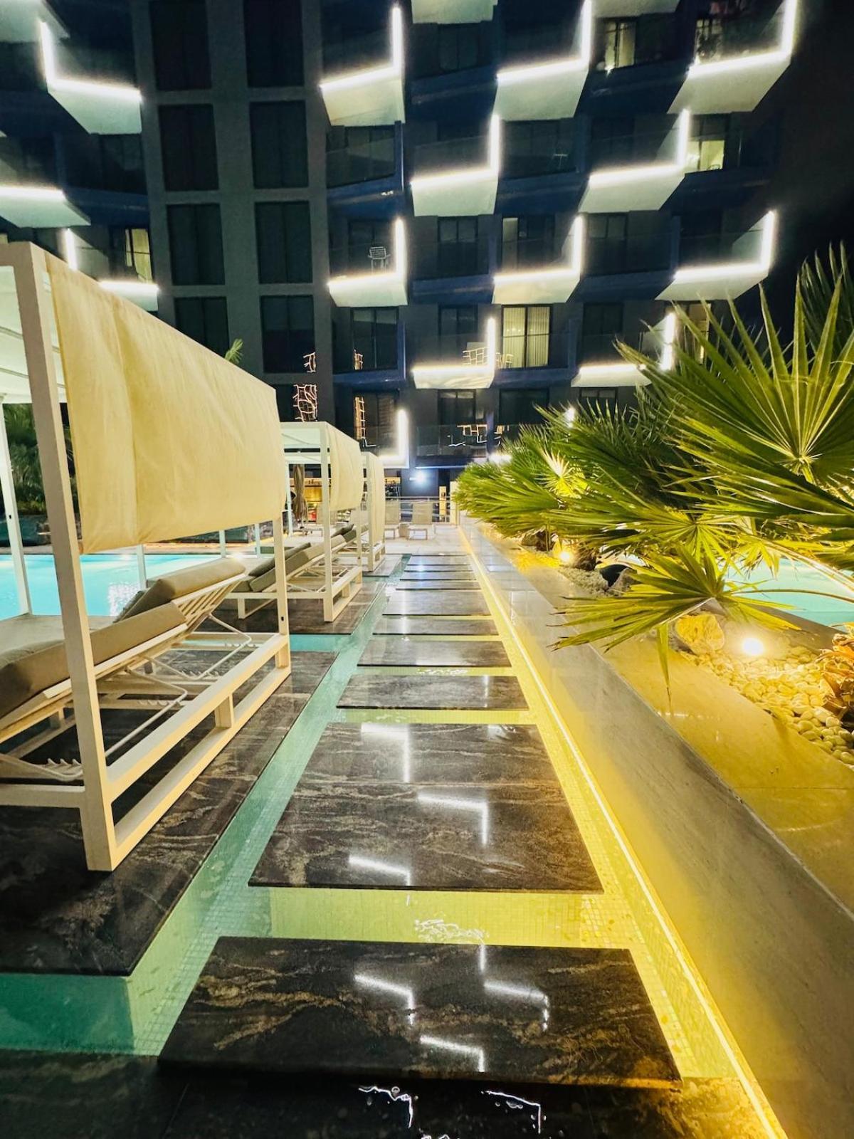 Aesthetic 2bhk At Jvc, Apartment Dubai