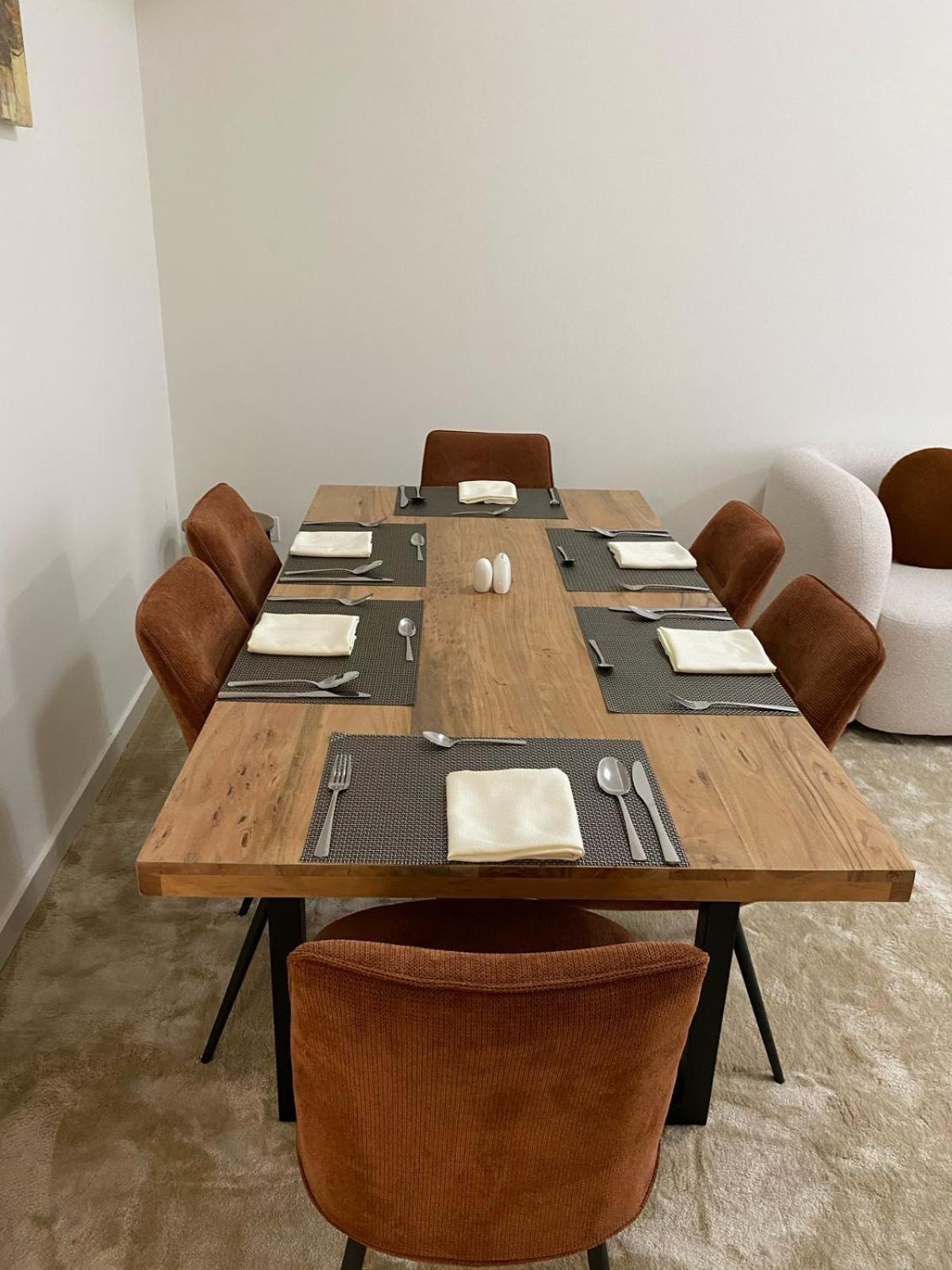 Apartment Ams - Two Bedroom - Gala Garden Building Arjan