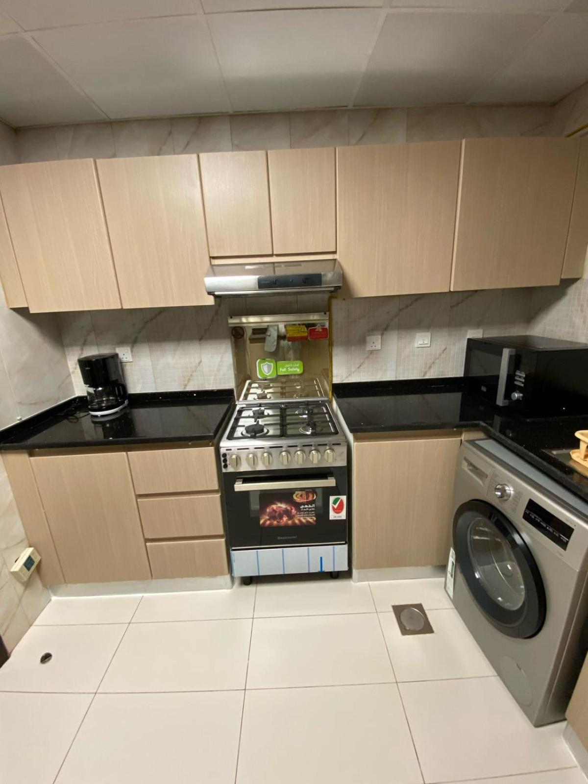 Apartment Ams - Two Bedroom - Gala Garden Building Arjan *