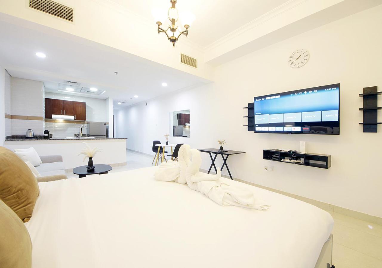 Stunning Highfloor Close To Business Bay Metro Apartment Dubai