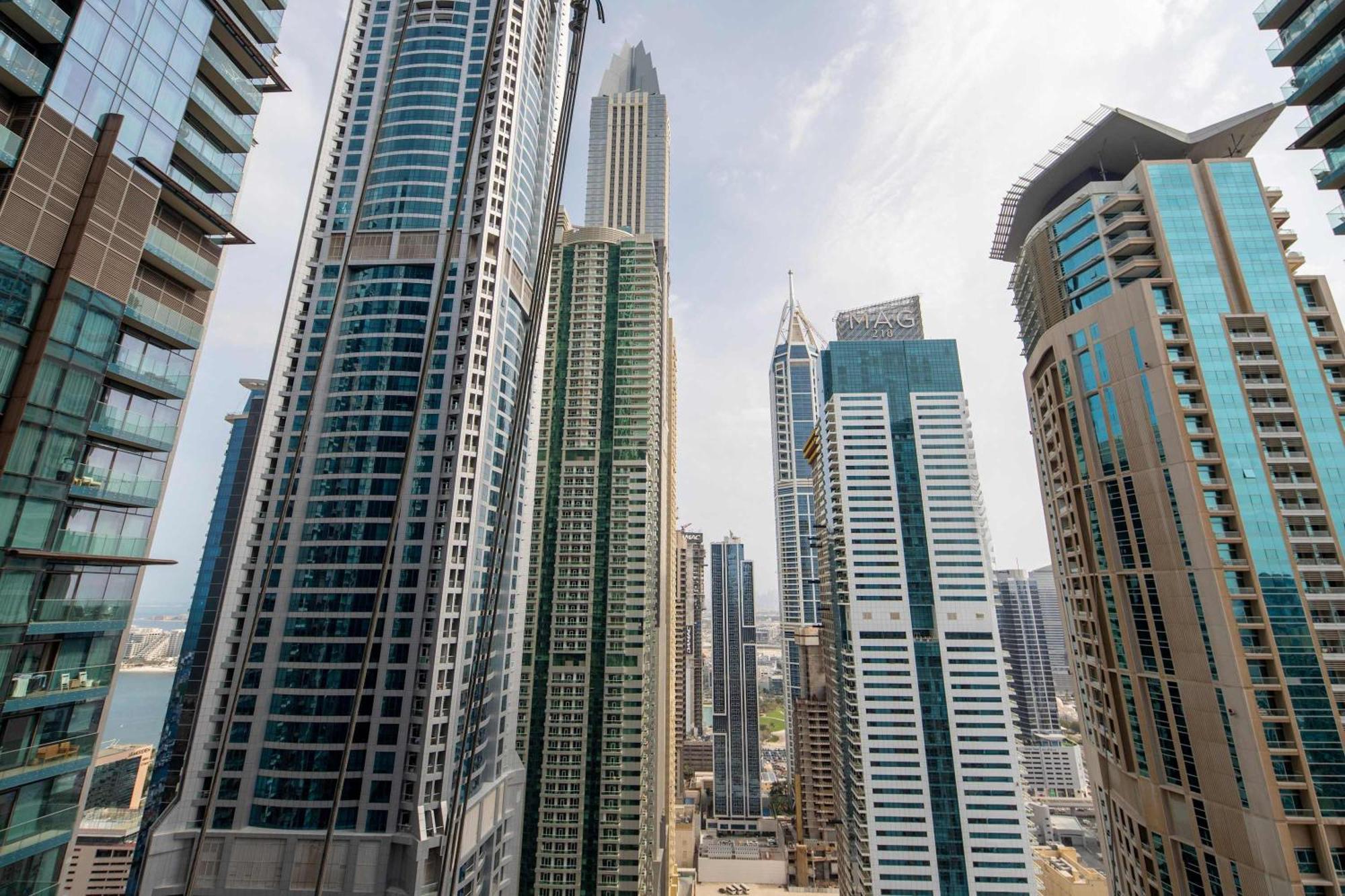 Apartment Frank Porter - The At Marina Gate 2 *