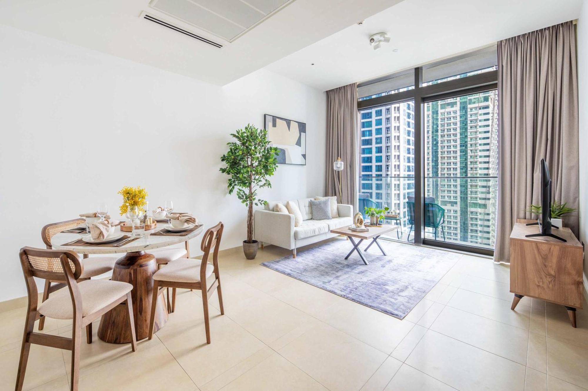 Frank Porter - The At Marina Gate 2 * Dubai