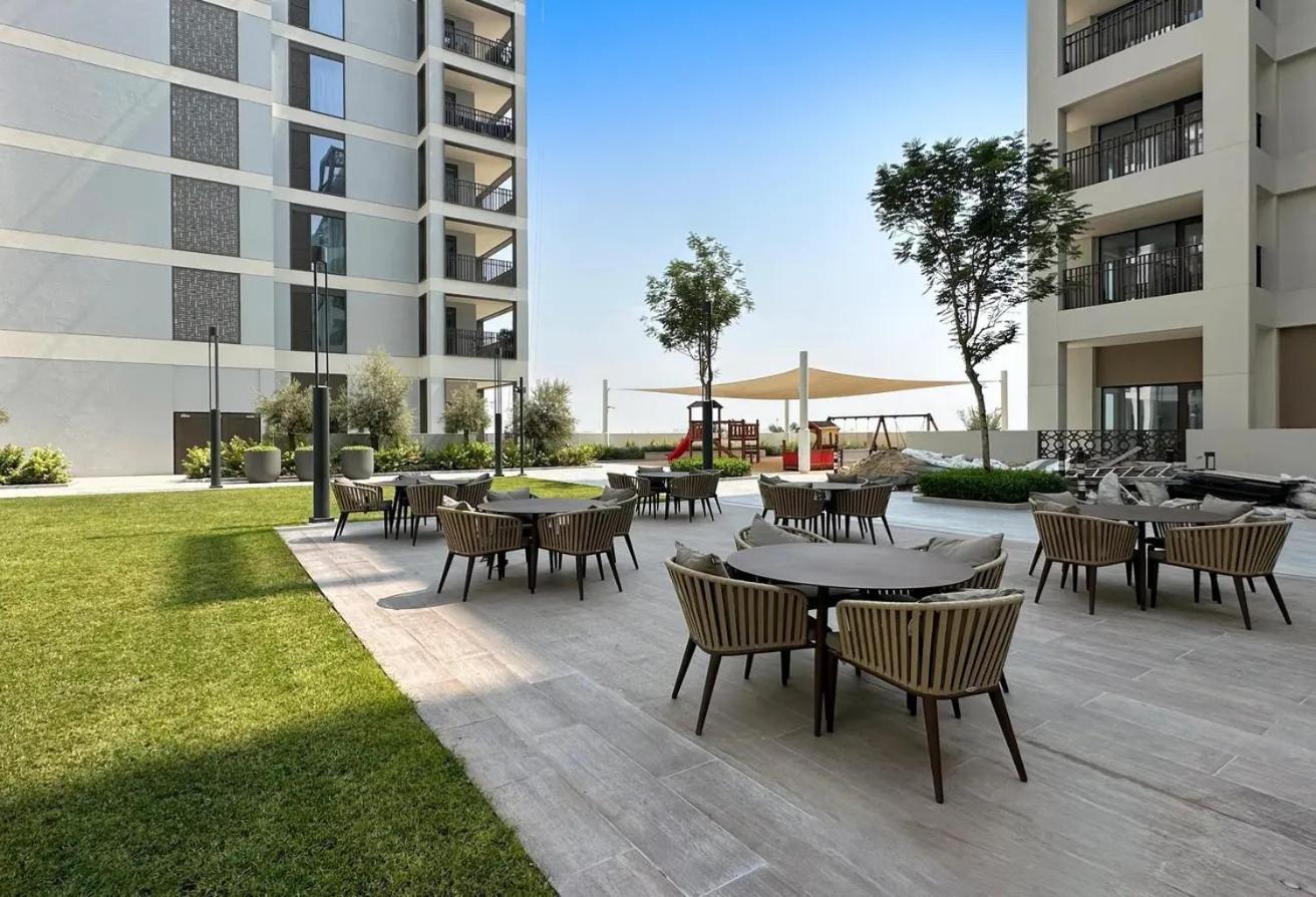 Apartment Spacious 3br With Access Dubai