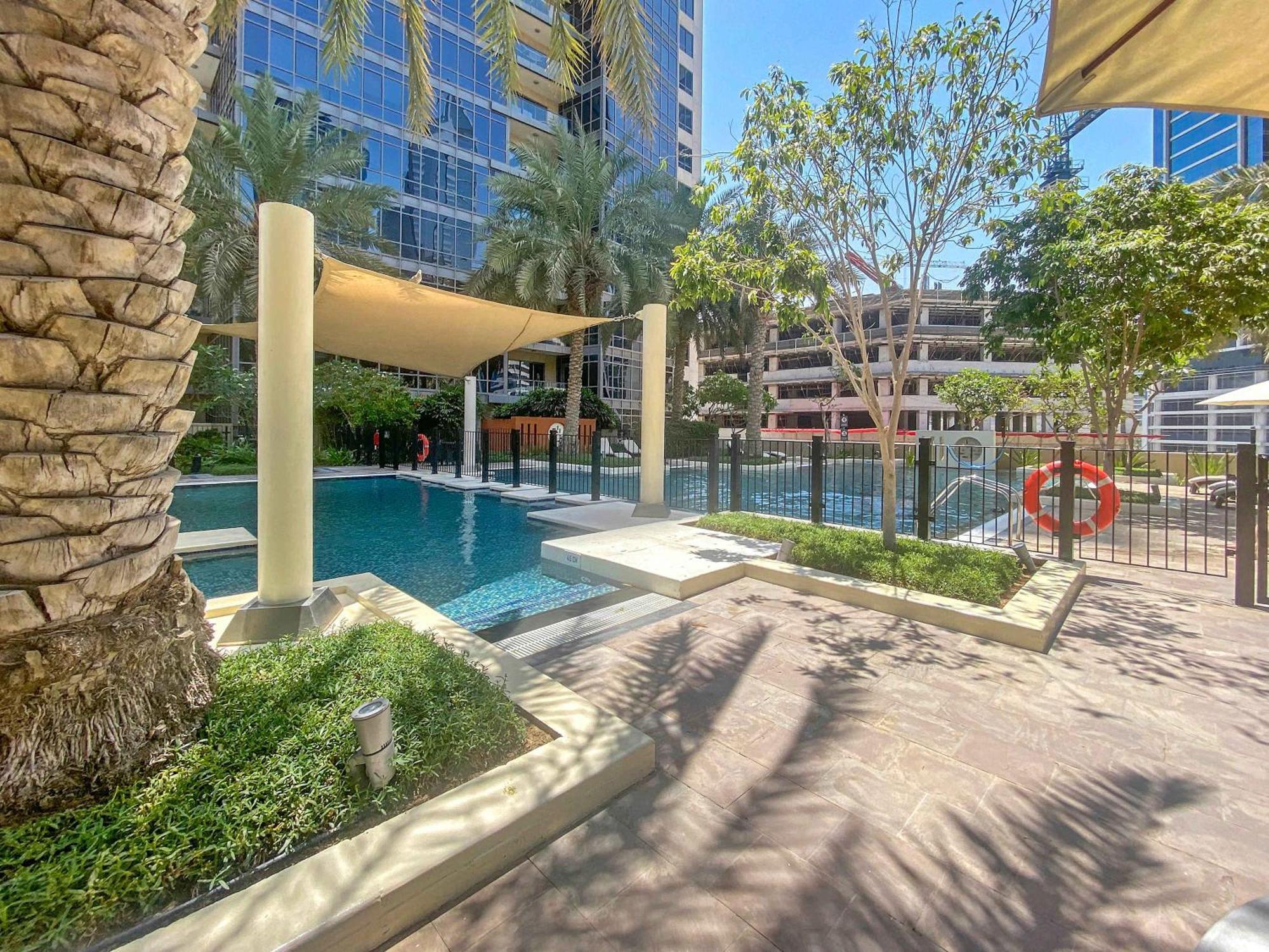 Silkhaus High Floor 1bdr In Southridge Apartment