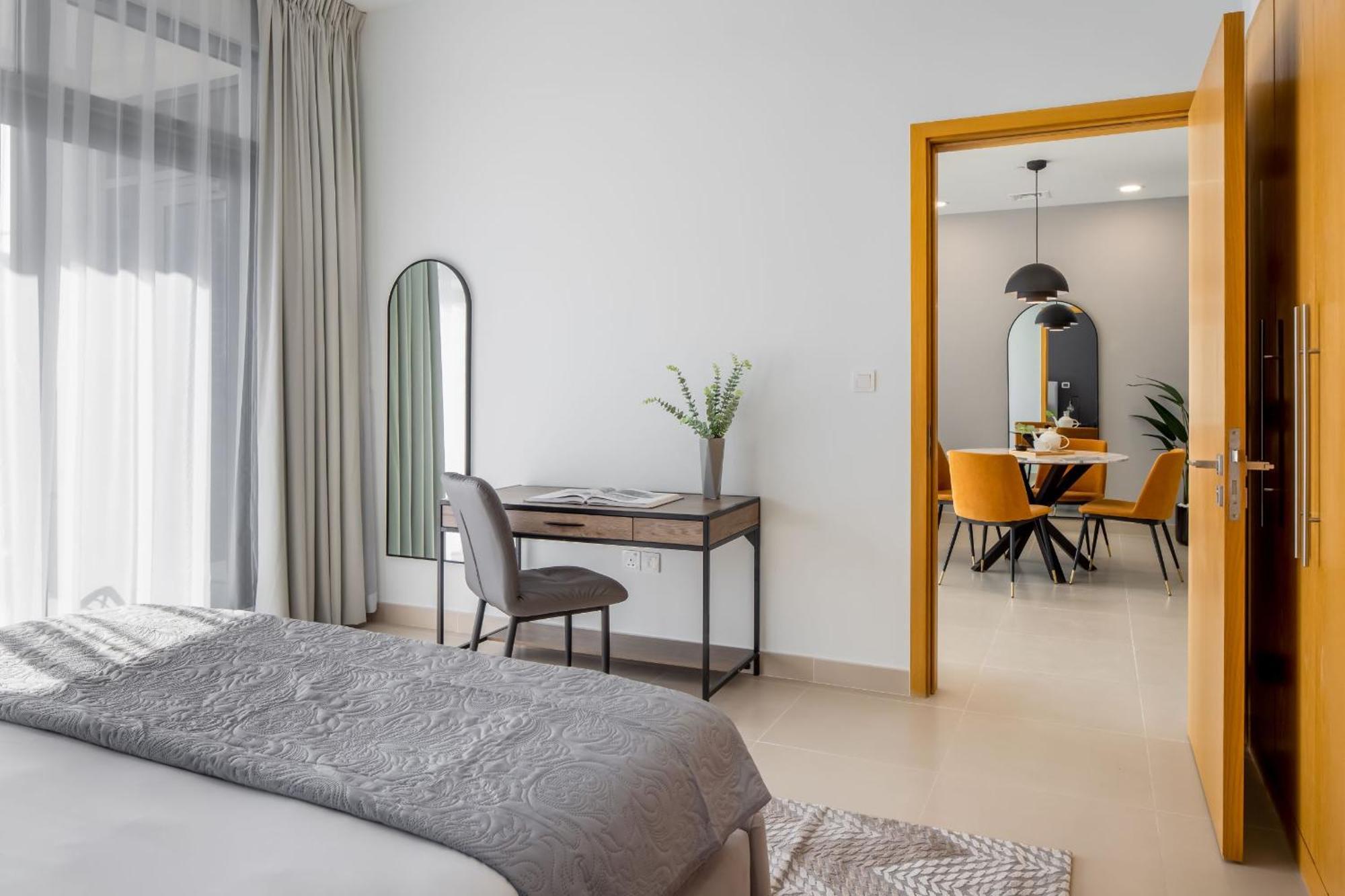 Silkhaus New And Modern 1bdr In Downtown Heart In New Tower Apartment Dubai