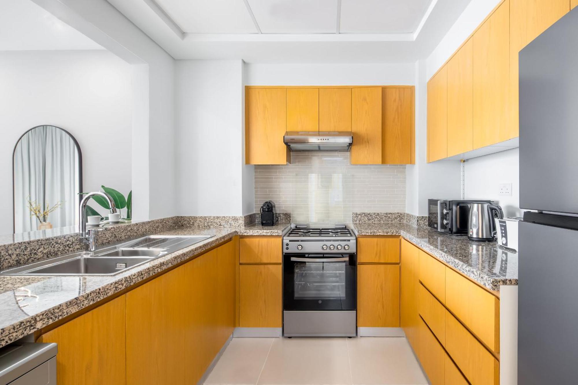 Silkhaus New And Modern 1bdr In Downtown Heart In New Tower * Dubai