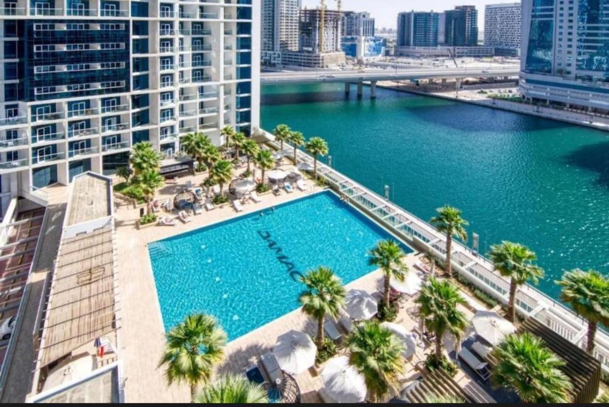 Apartment Phineek Homes Luxury With Canal View Damac Maison Prive Business Bay