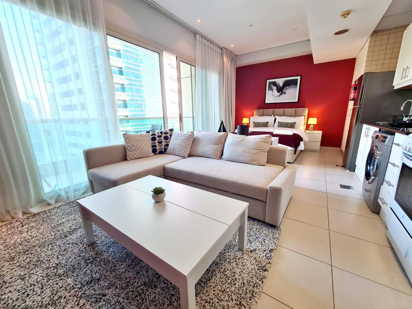 Sunrise Homes - A Cozy Next To Jbr Apartment