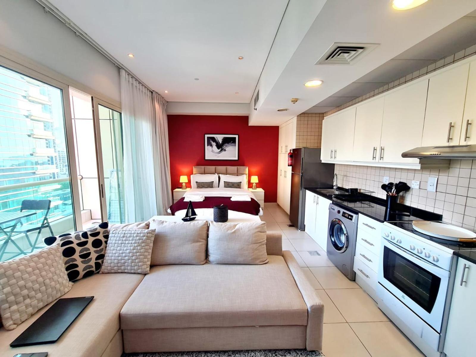 Sunrise Homes - A Cozy Next To Jbr Apartment