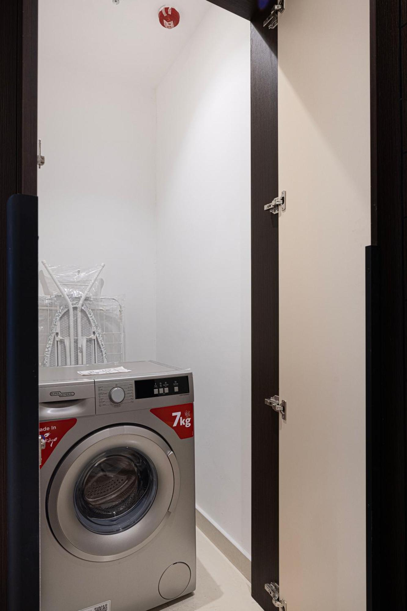 Apartment Elegant 1bhk In Business Bay, Nearby Burj Khalifa & Mall *