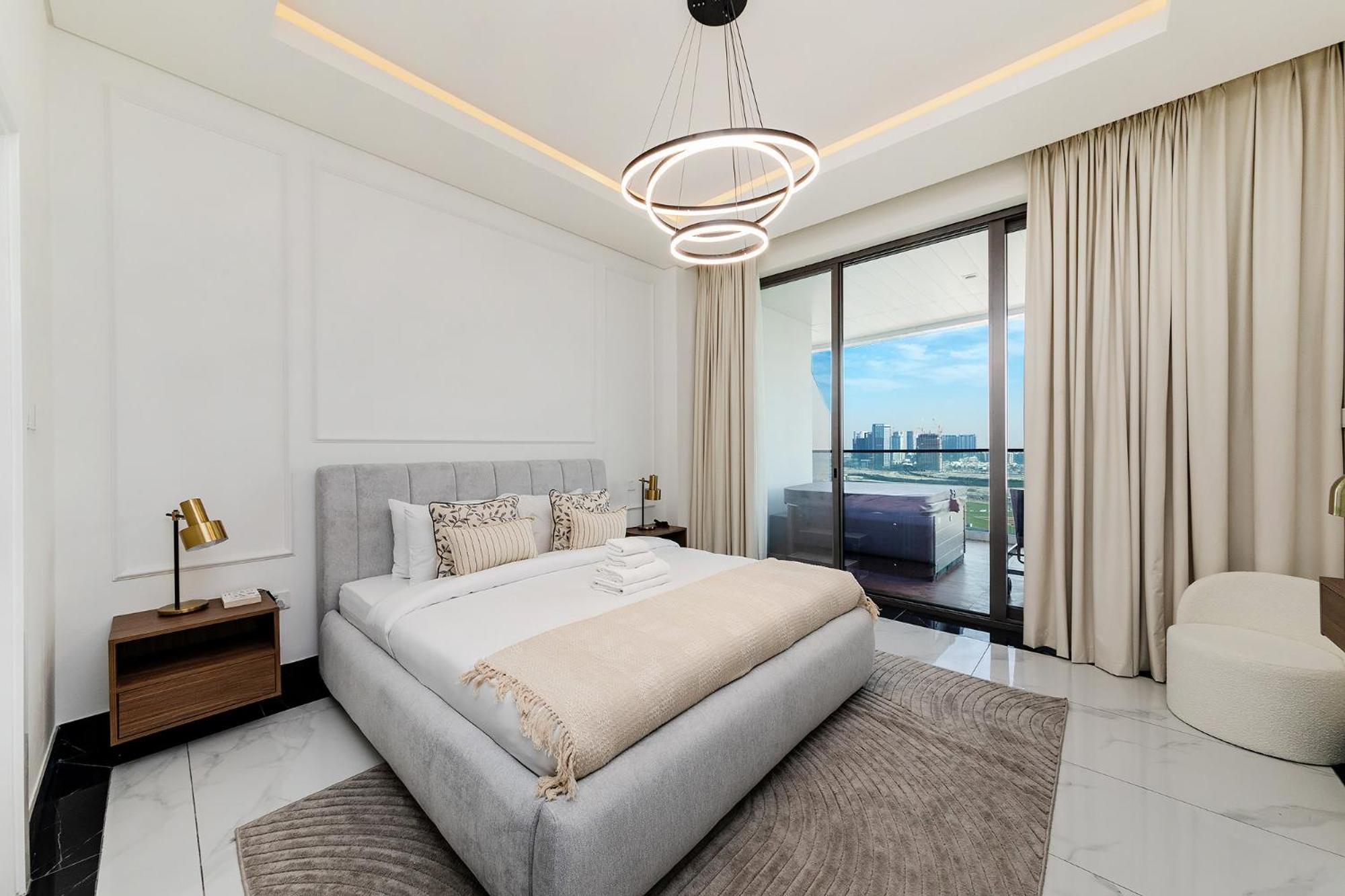 Apartment Luxury In Business Bay Dubai