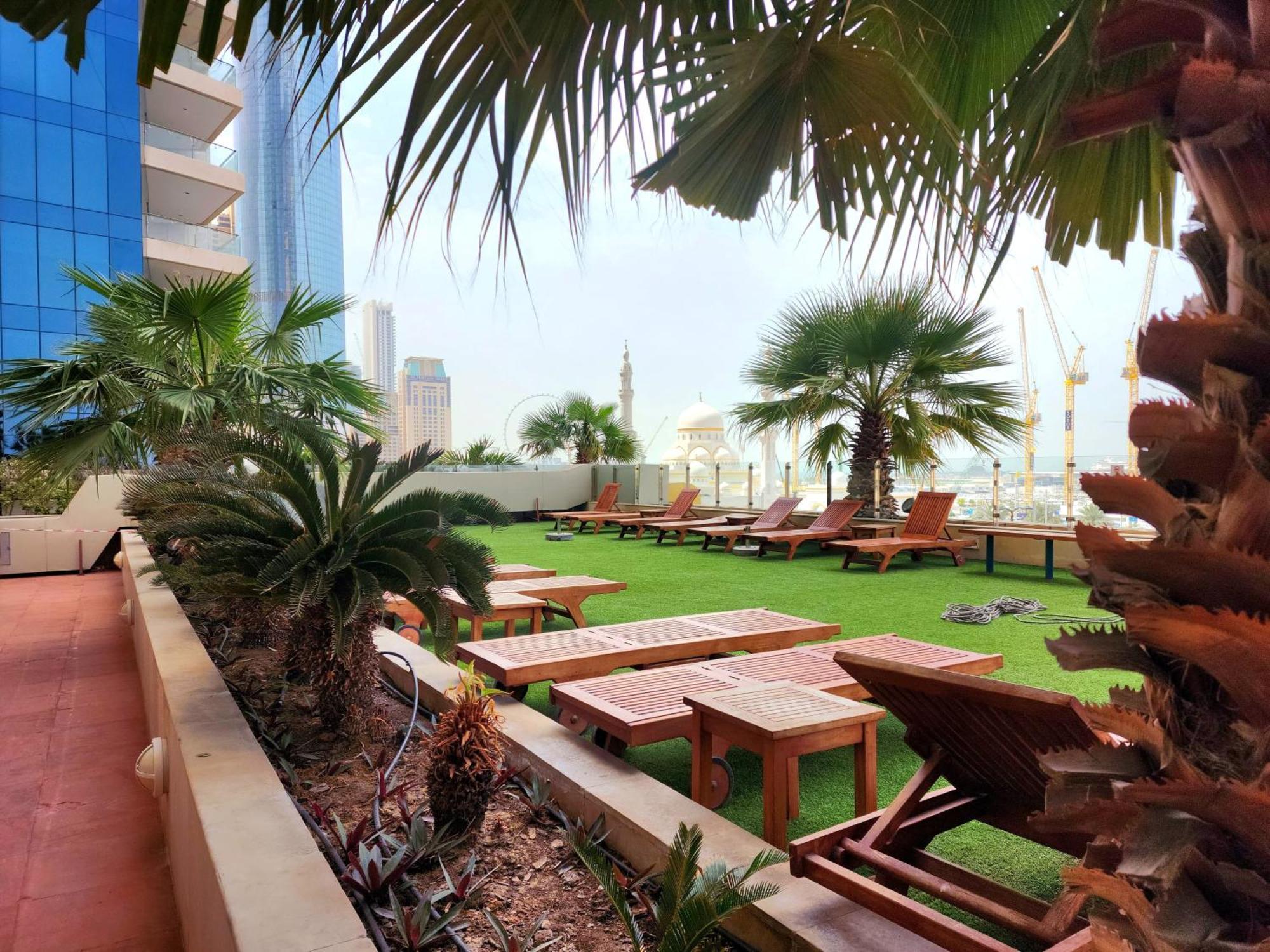 Lux 1br High-floor In Marina Apartment