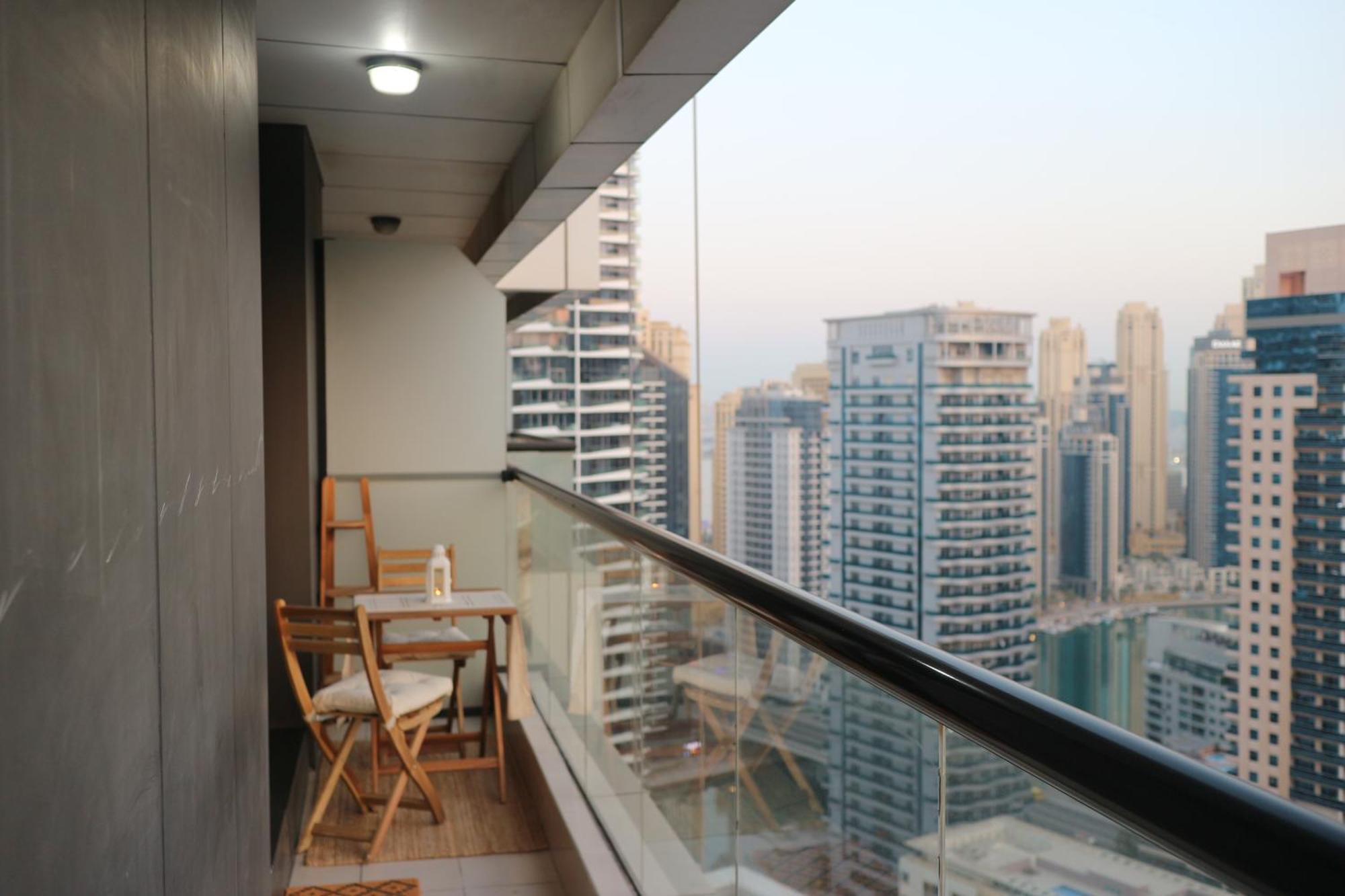 Cosy 1 Bed In Marina Apartment Dubai