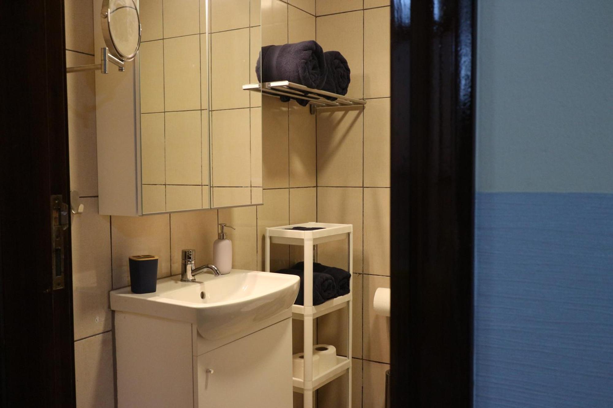 Cosy 1 Bed In Marina