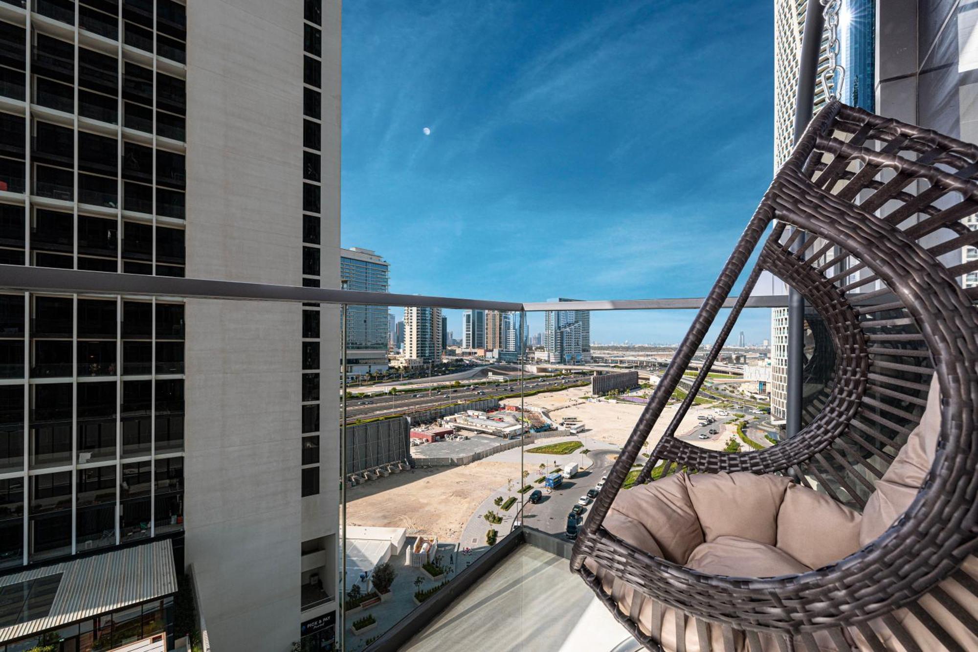 Apartment Elegant 1bhk In Business Bay, Nearby Burj Khalifa & Mall Dubai