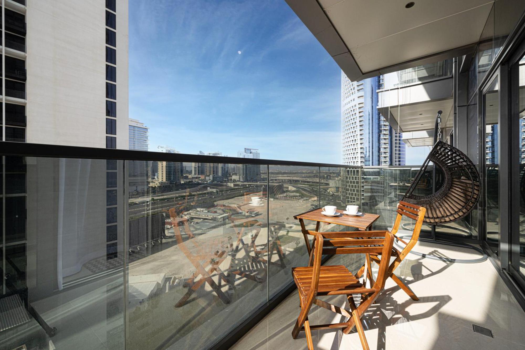 Apartment Elegant 1bhk In Business Bay, Nearby Burj Khalifa & Mall *