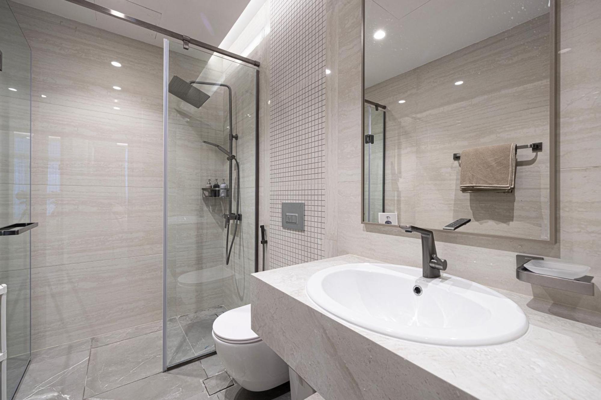 Elegant 1bhk In Business Bay, Nearby Burj Khalifa & Mall Apartment Dubai