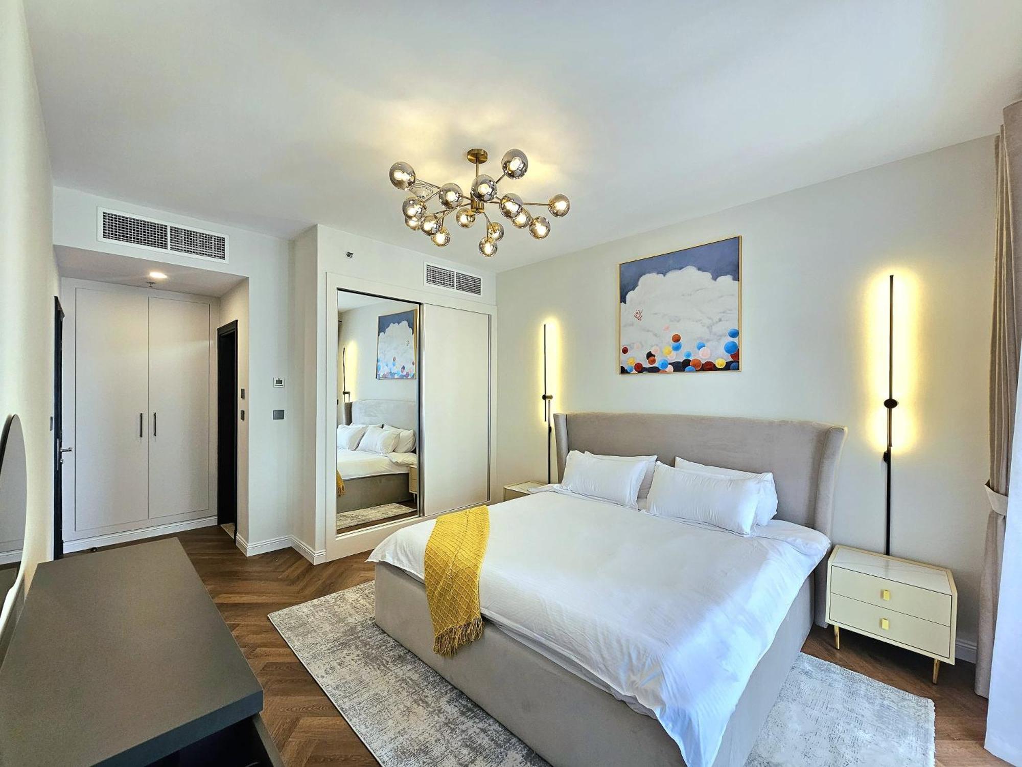 Lux 1br High-floor In Marina * Dubai