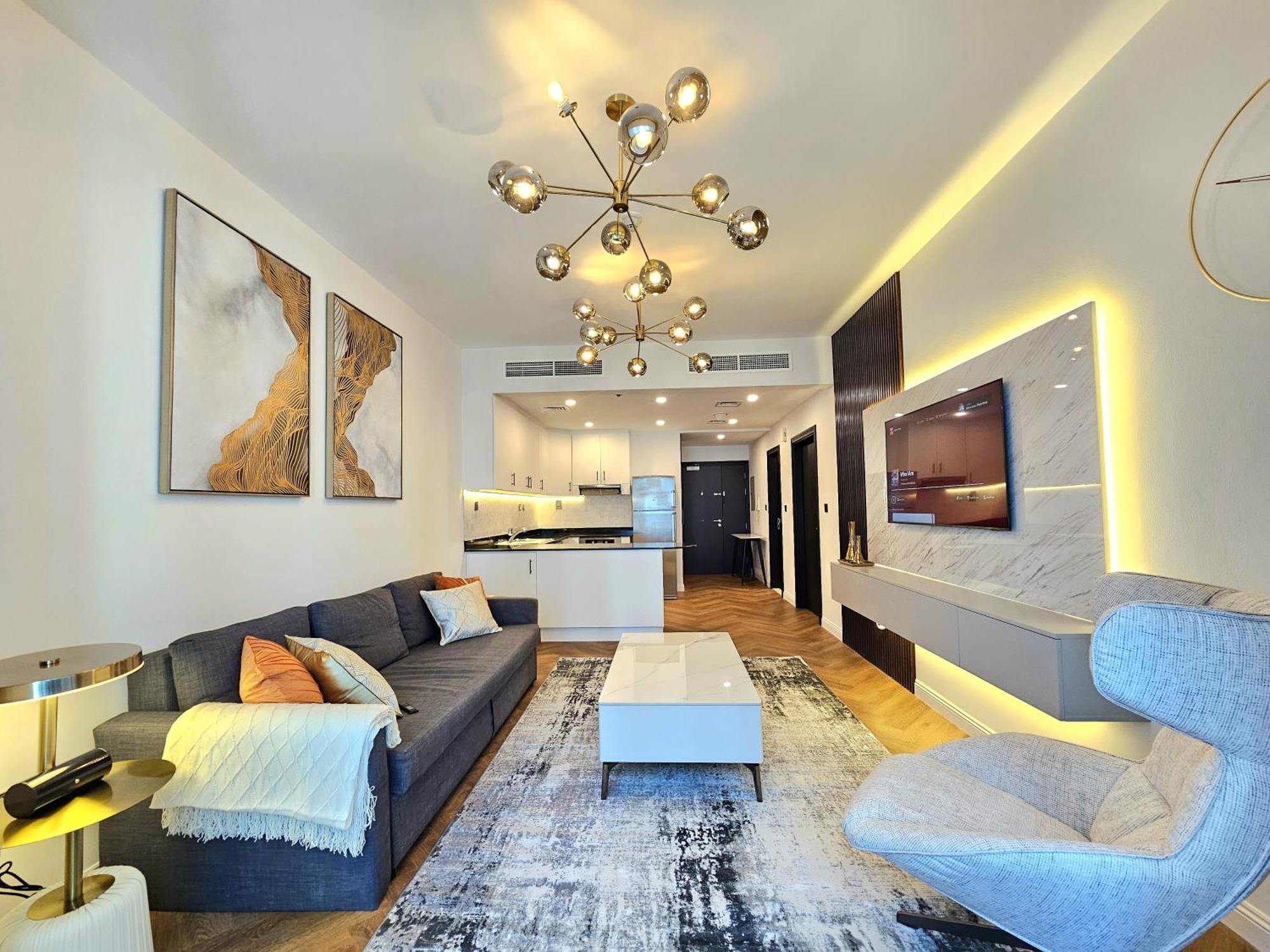 Lux 1br High-floor In Marina Apartment