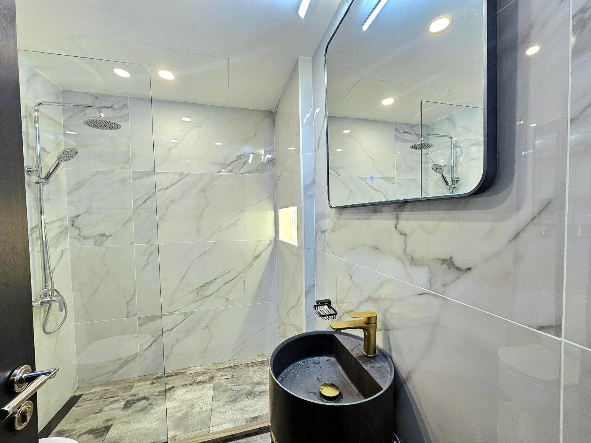 Apartment Lux 1br High-floor In Marina