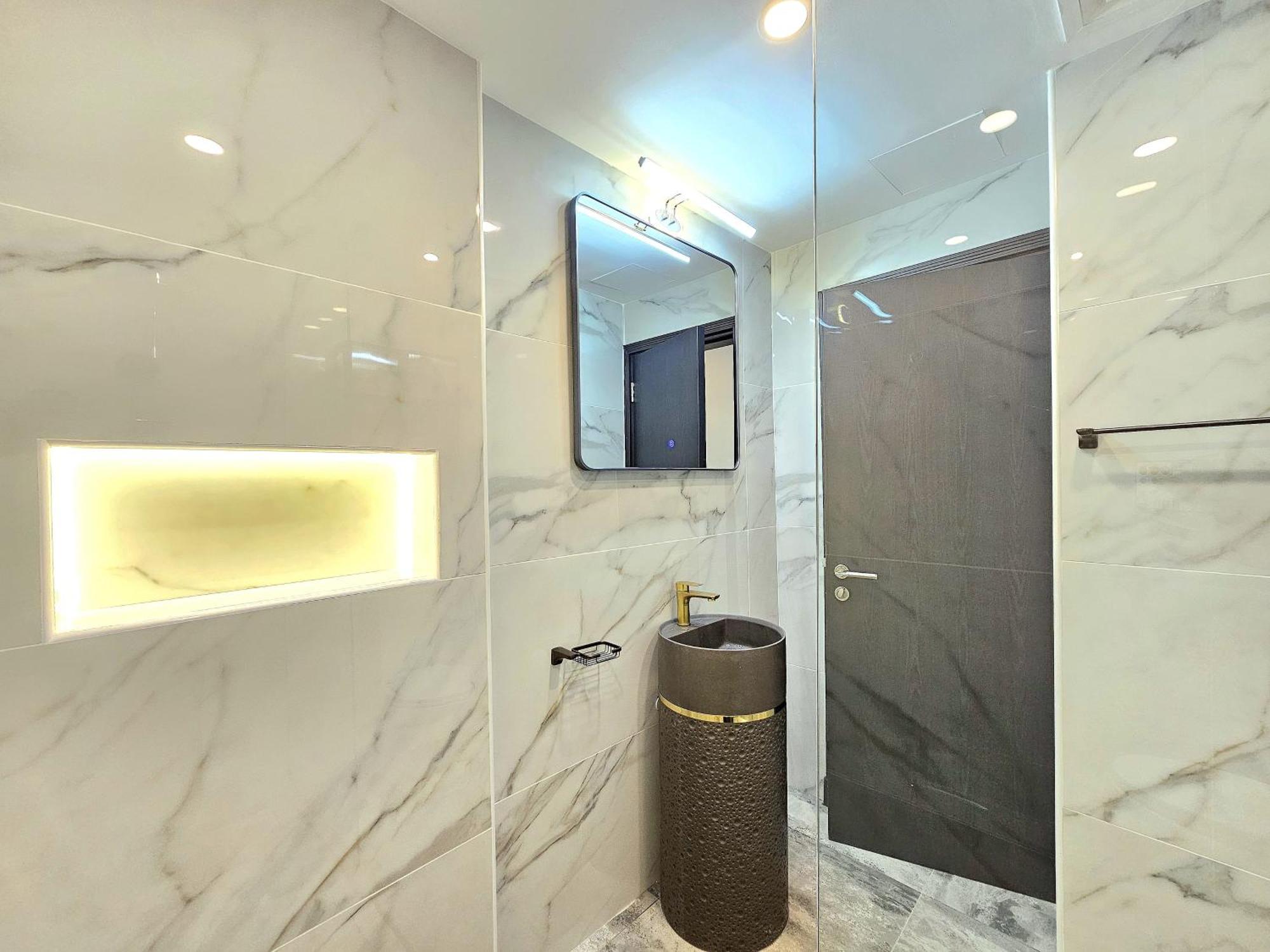 Lux 1br High-floor In Marina