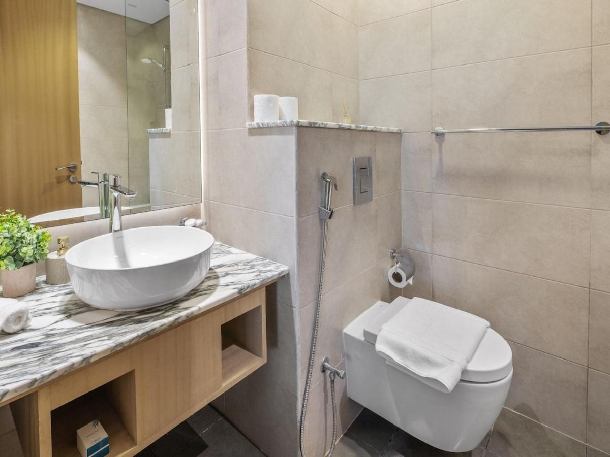 Paramount Midtown Residences - A Luxury 2 Bedroom Near Burj Khalifa And Mall Apartment