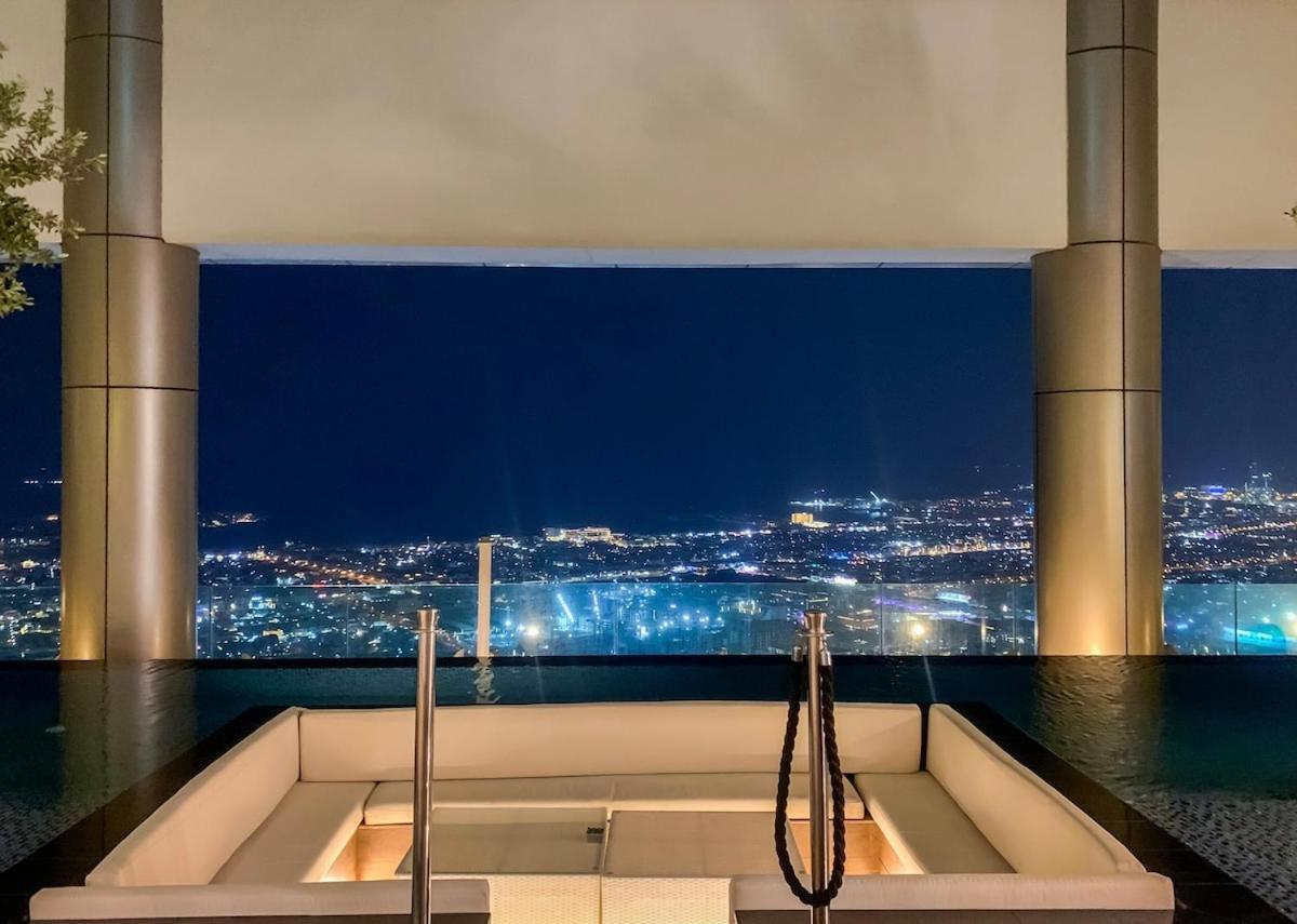 Rooftop Infinity Pool Luxury 2br Burj Khalifa View Downtown Apartment Dubai