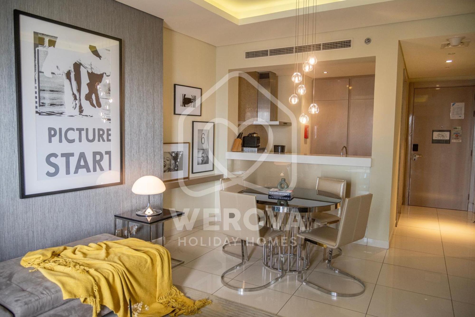 Burj Khalifa View Luxurious 1br Apartment Dubai