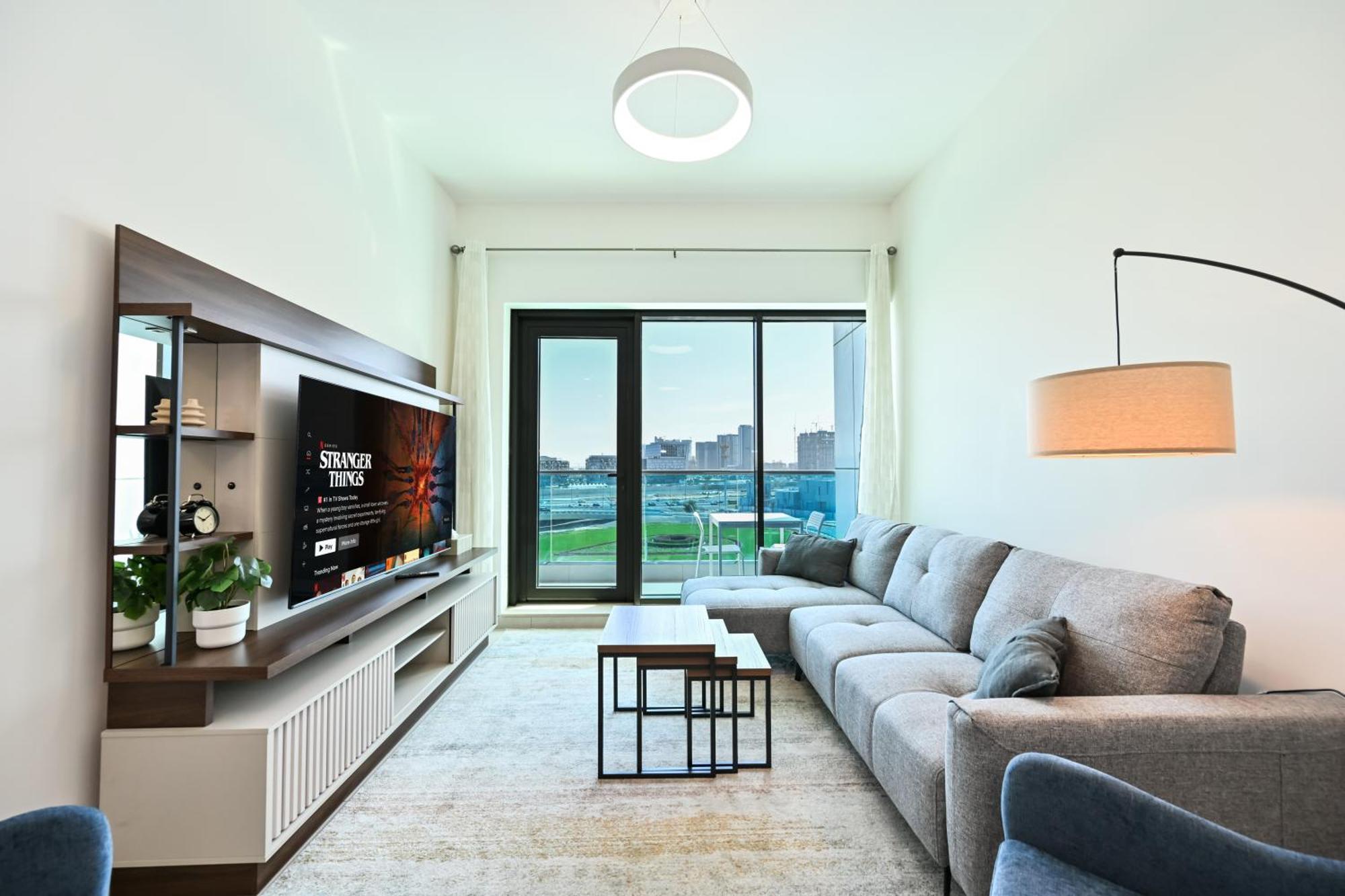 Luxury 1br Near Burj Khalifa With Canal Views * Dubai