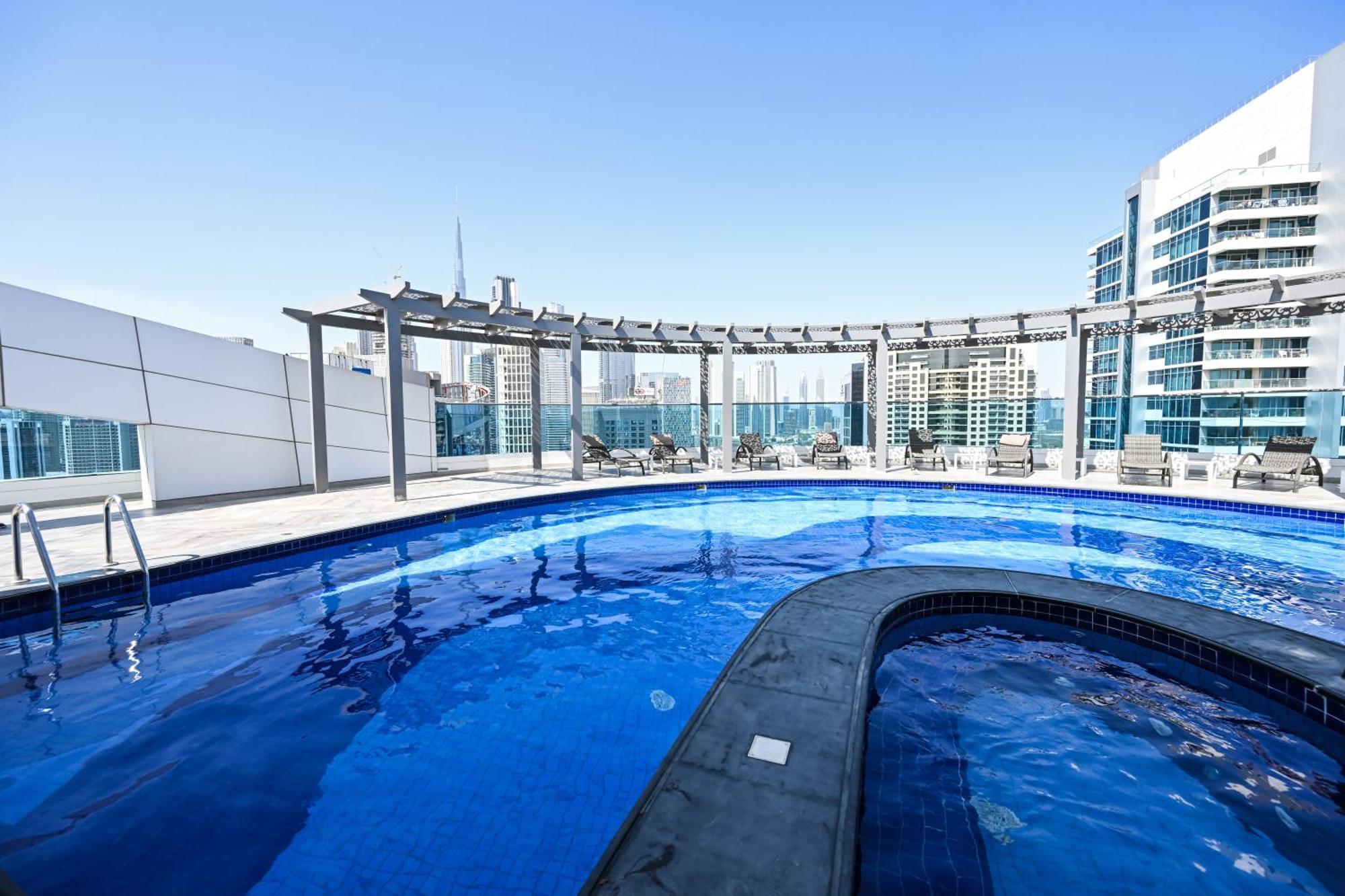 Apartment Luxury 1br Near Burj Khalifa With Canal Views *