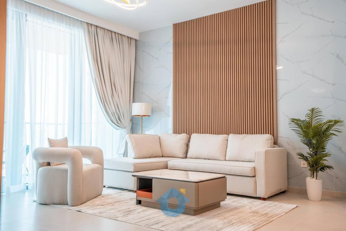 Like - 2904 Premium 2-bhk With Partial Creek View And Community View Dubai