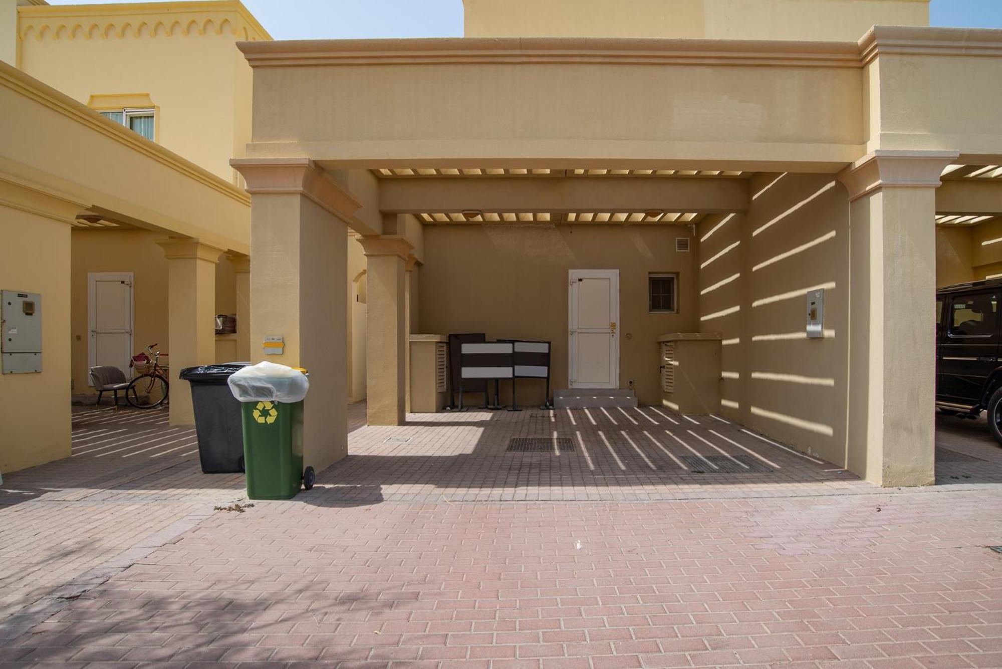 Cozy 2bhk In Springs 14 Villa *