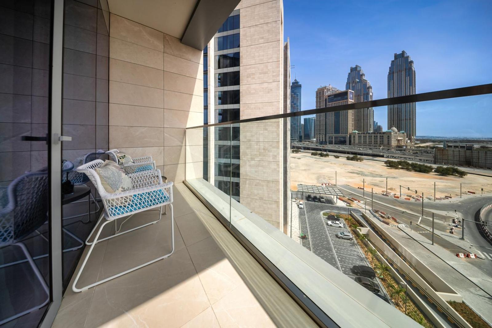 Brand New In Canal Front Wasl Apartment