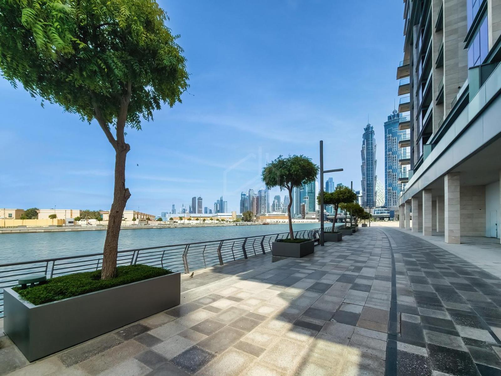 Brand New In Canal Front Wasl *