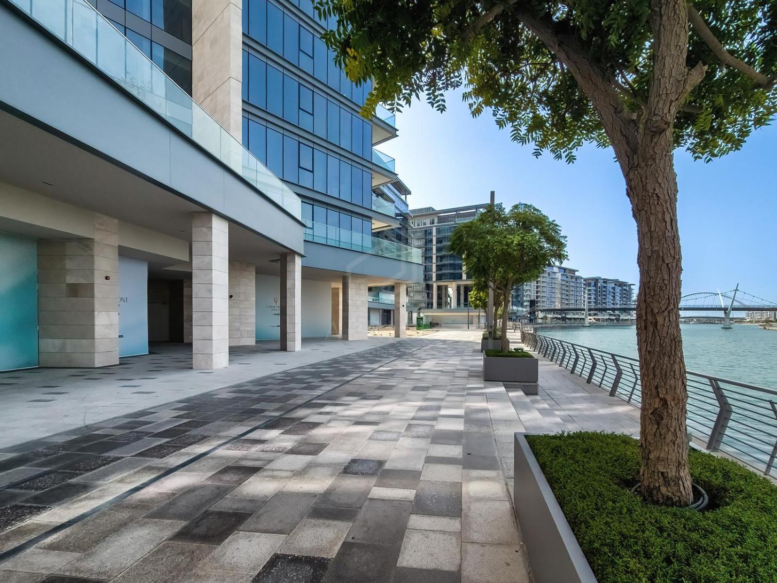 Brand New In Canal Front Wasl Apartment