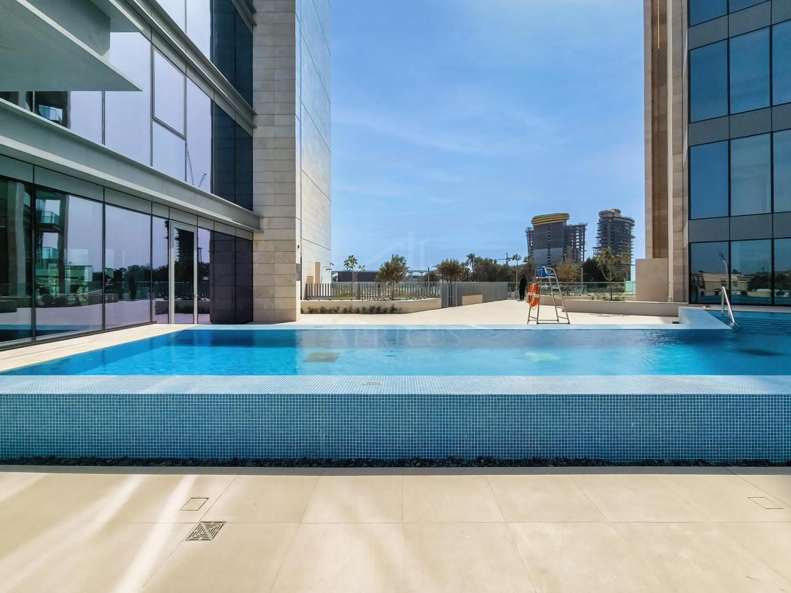 Apartment Brand New In Canal Front Wasl Dubai