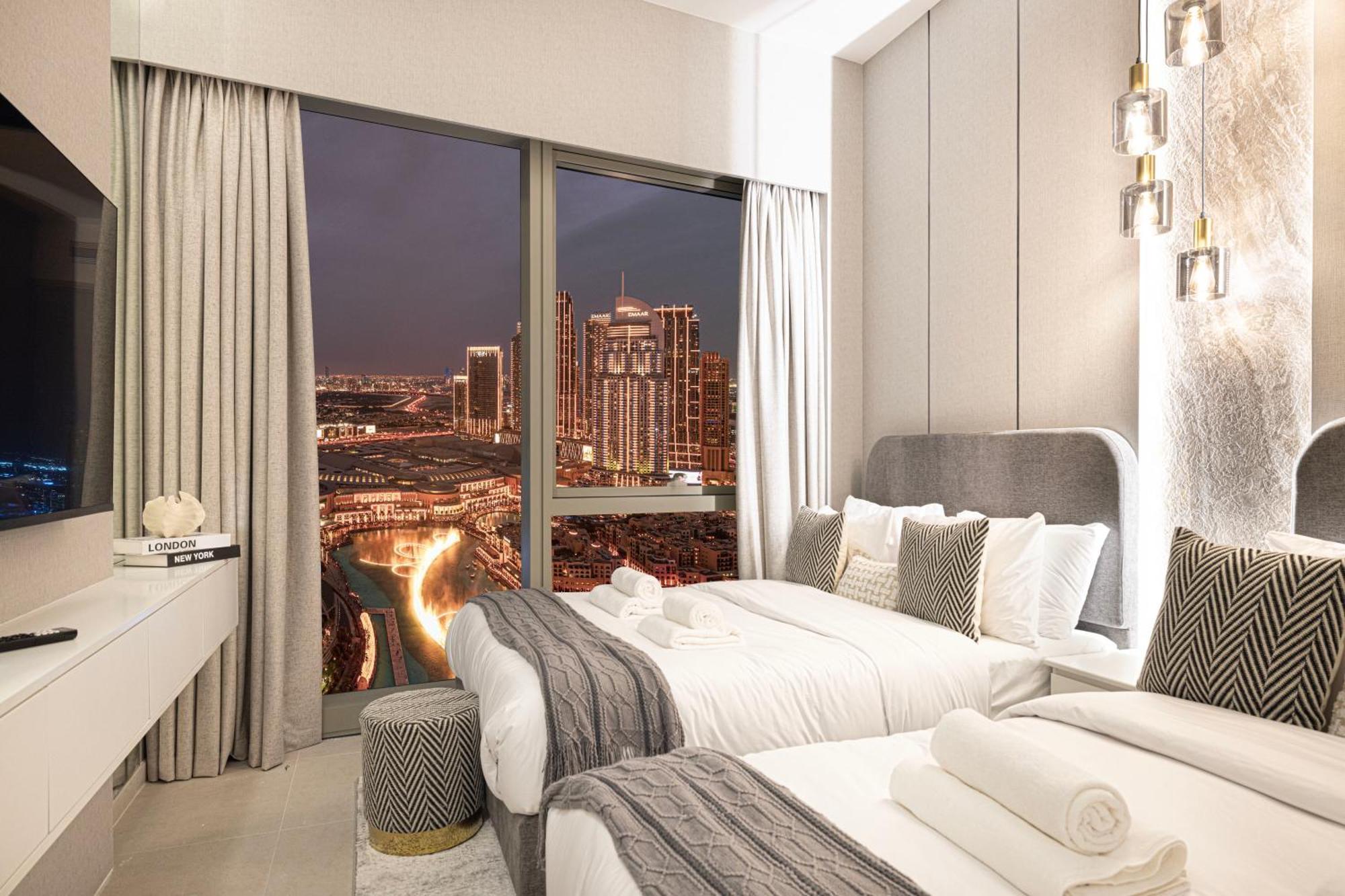 Gogoto Ultra Lux Burj View Spacious High Floor *