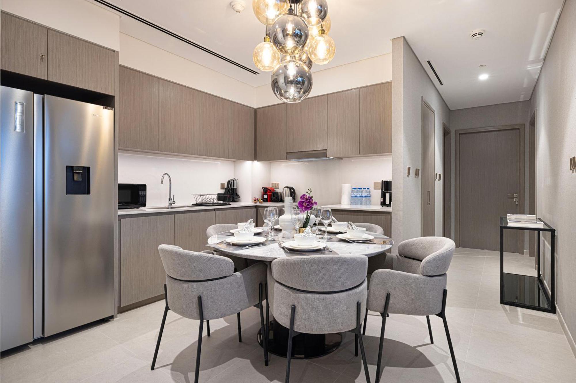 Gogoto Ultra Lux Burj View Spacious High Floor *