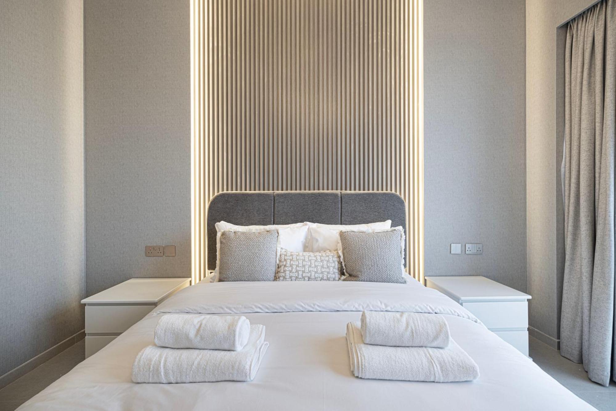 Gogoto Ultra Lux Burj View Spacious High Floor Aparthotel Dubai