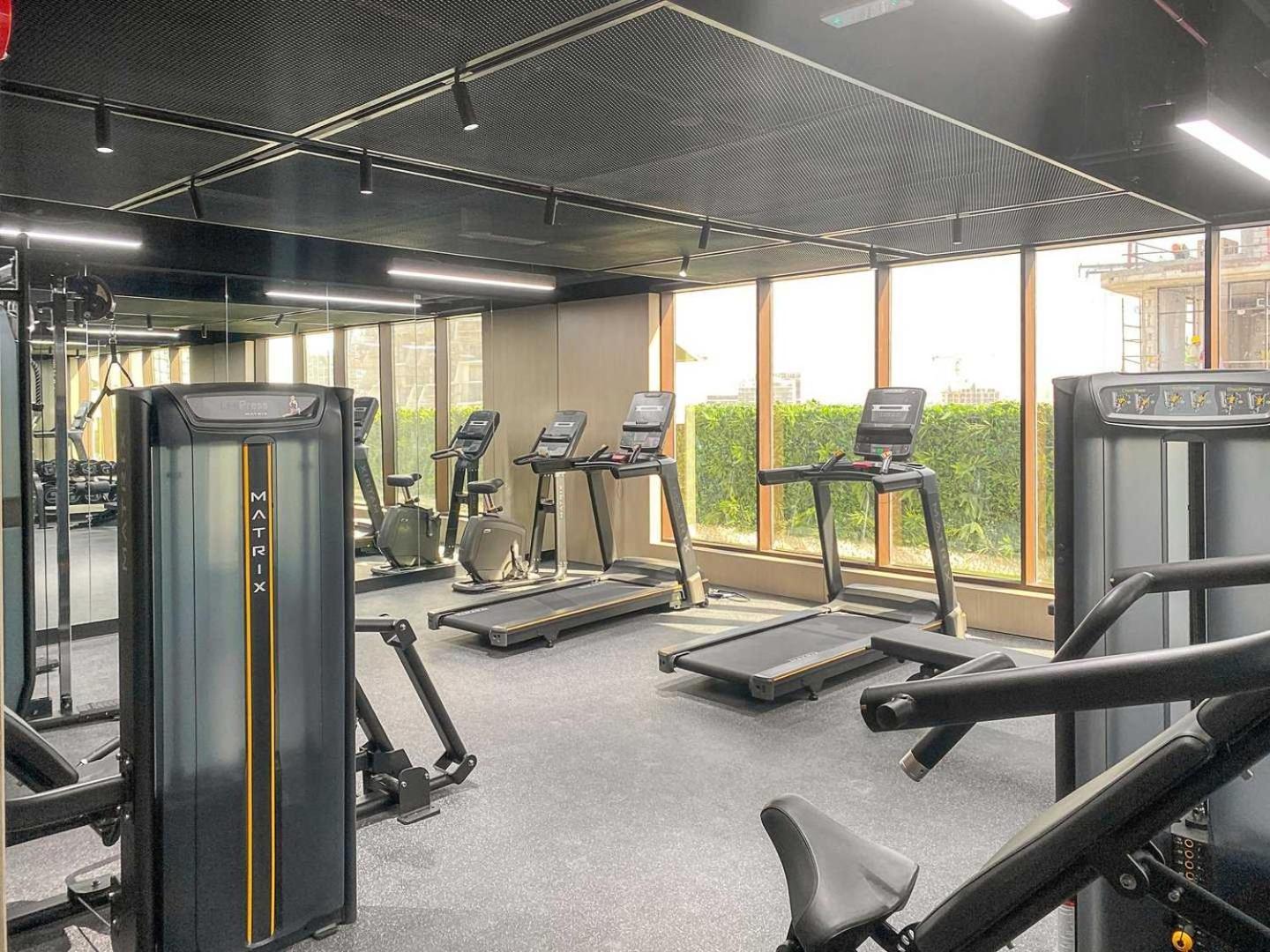 Luxurious In Jvc With Rooftop Pool & Gym Dubai