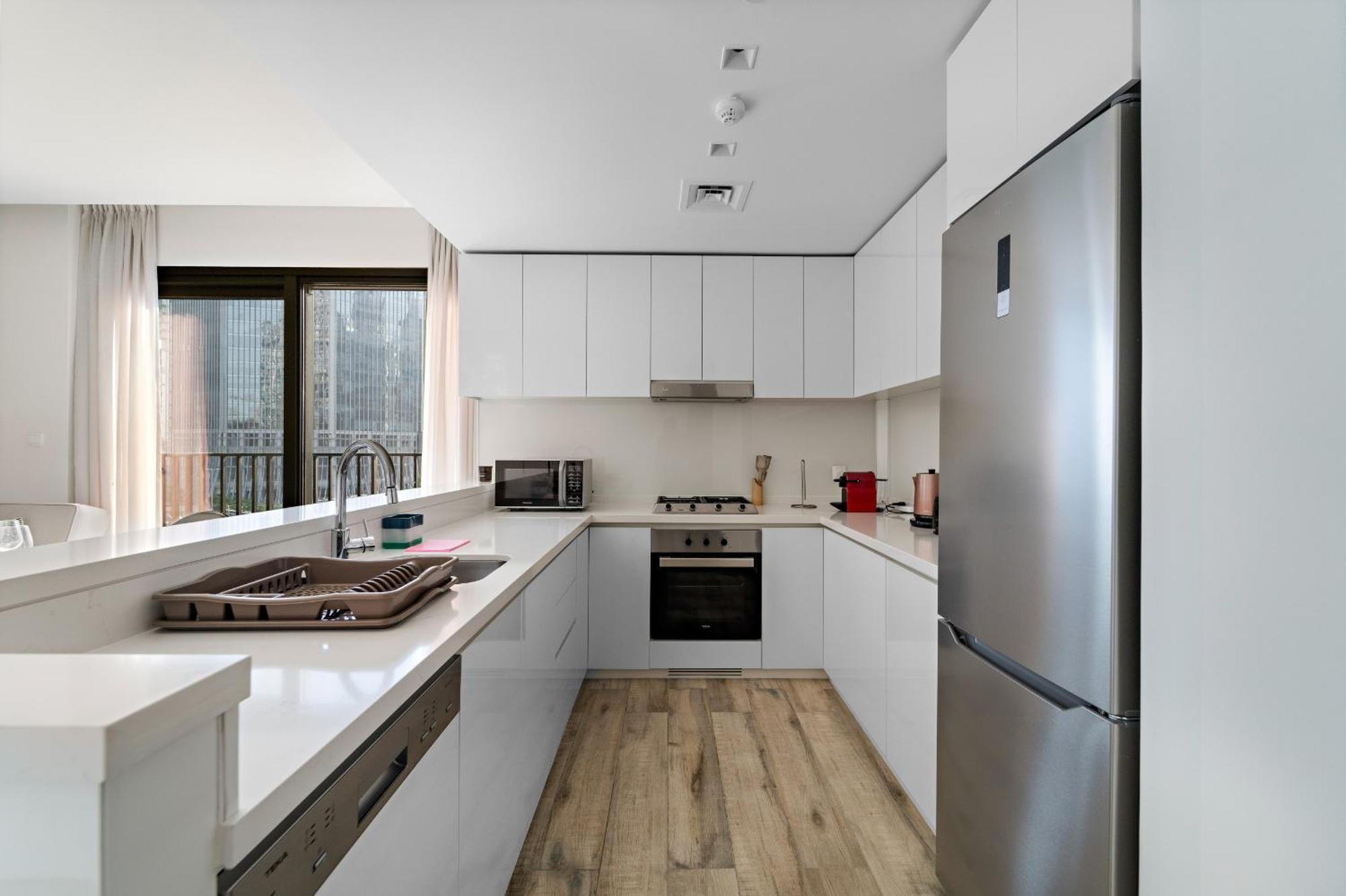 Vayk- Elegant 1 Bd In Business Bay Dubai