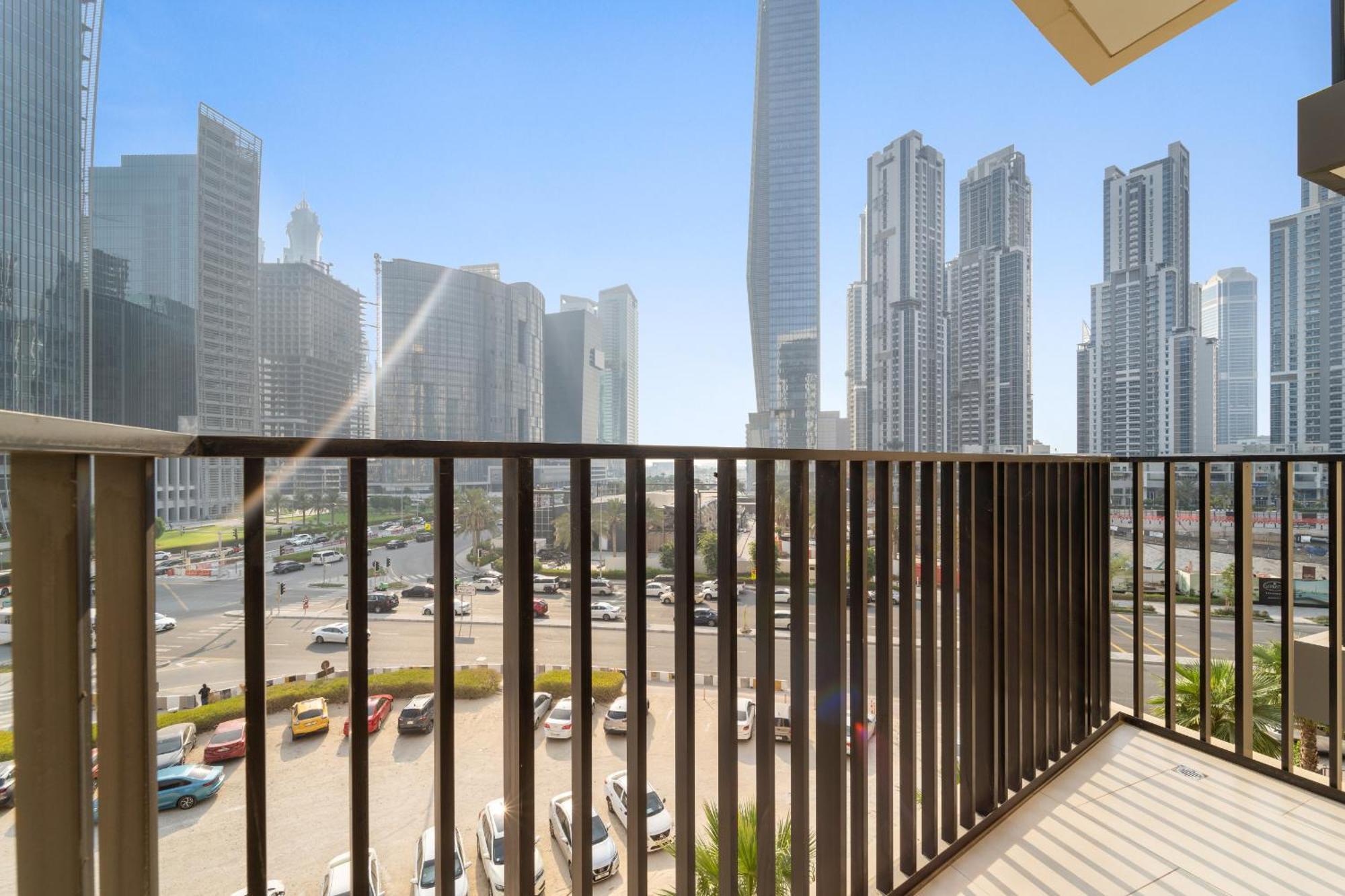 Apartment Vayk- Elegant 1 Bd In Business Bay