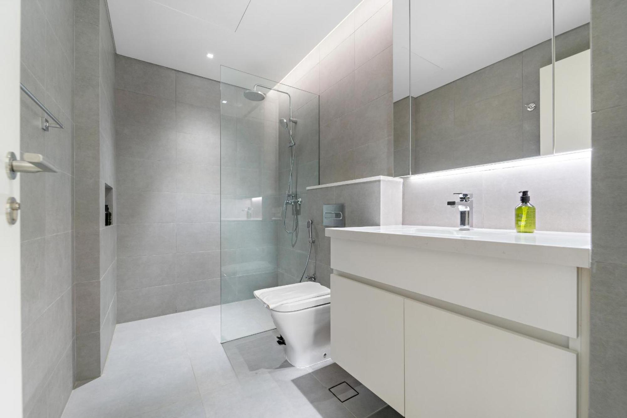 Vayk- Elegant 1 Bd In Business Bay Apartment Dubai