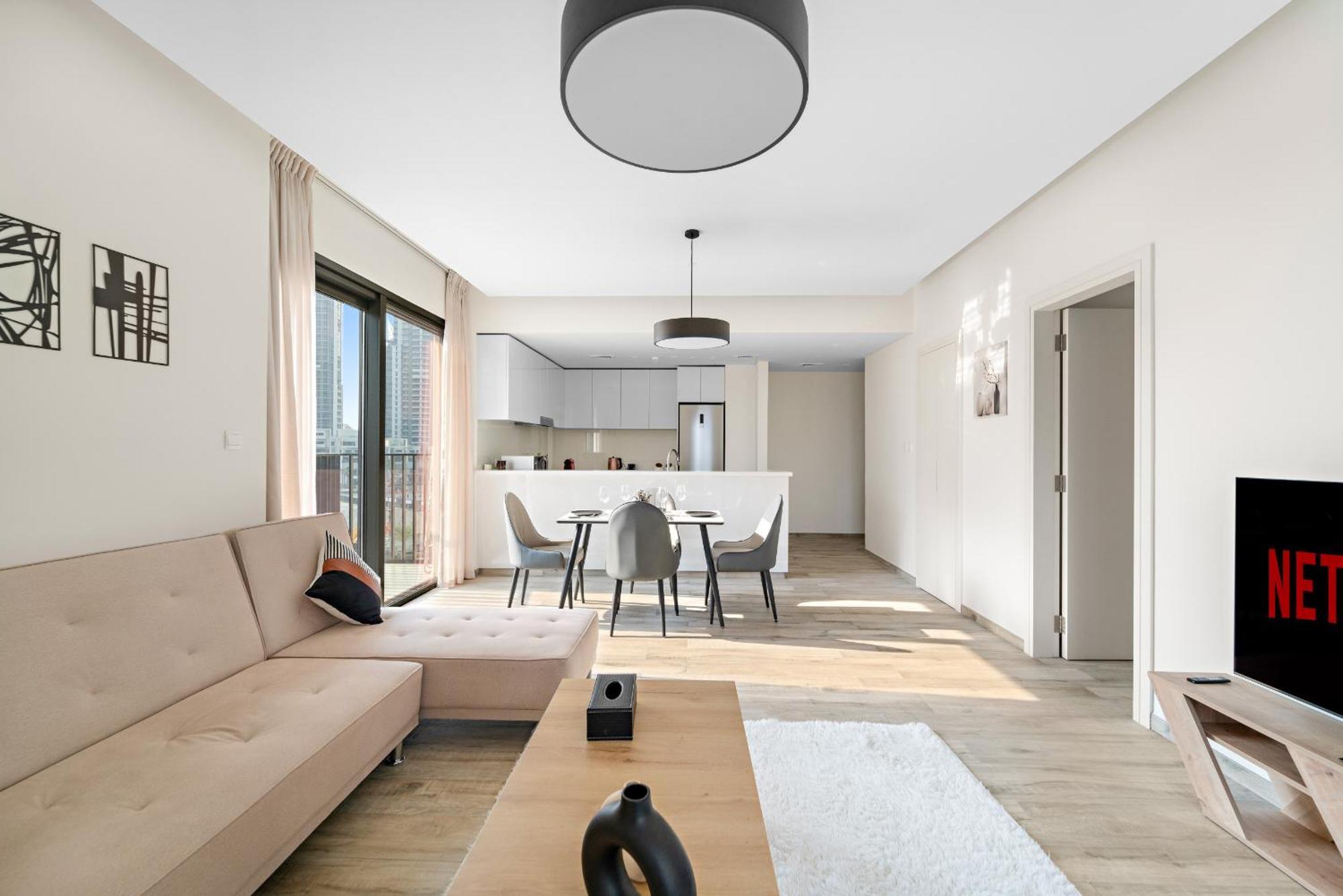 Vayk- Elegant 1 Bd In Business Bay * Dubai